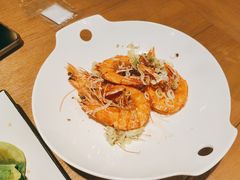-臻鲜燕海鲜融合餐厅(金陵style店)