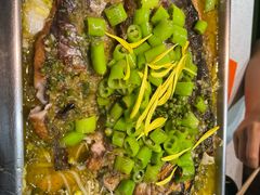 -鸣记脆皮烤鱼(岐山路店)