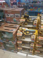 -爱婴室(绍兴柯桥万达华润万家店)