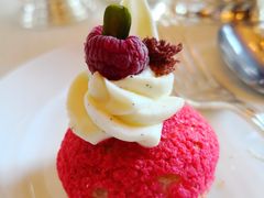 -Salon de Ville浦江汇(上海外滩华尔道夫酒店店)