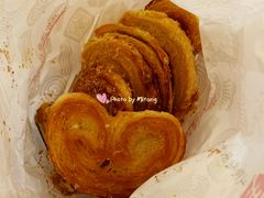 奶油蝴蝶酥-上海哈尔滨食品厂(淮海中路店)