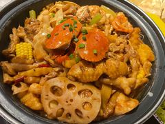 -多嘴超级肉蟹煲(中街恒隆故宫店)