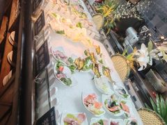 -领鲜活海鲜榴莲自助火锅(东门店)