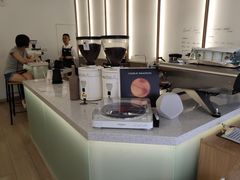 -Onirii Coffee(长乐路店)