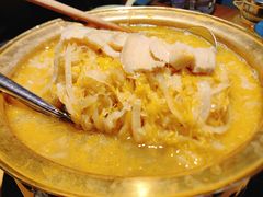 -关东小磨东北菜(上海长风大悦城店)