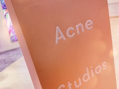 -Acne Studios(芮欧百货店)