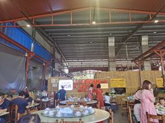 大堂-阿浪海鲜连锁加工店(B栋2排1号火车头店)