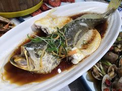 -锦里海景海鲜餐厅.三亚老字号(亚龙湾中心广场店)
