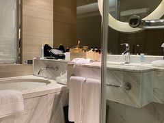-上海中航虹桥机场泊悦酒店