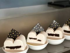 -荣誉国际酒店-云顶旋转餐厅