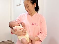 -爱贝尔高端月嫂(母婴护理)