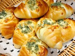 -沁屋面包店(人民东路店)