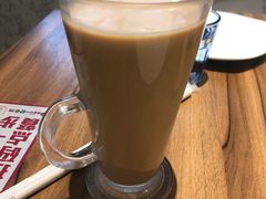 尊赏丝滑奶茶（热）-必胜客(会展店)