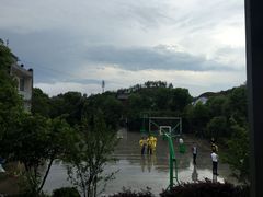 -玻璃桥景区石牛寨