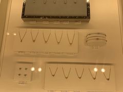 -Tiffany & Co.蒂芙尼
(杭州大厦店)