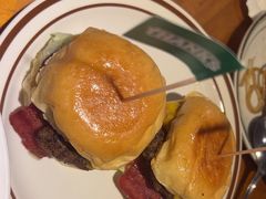 -Thanks美式餐厅(汉堡咖啡店)