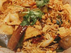 -红渡小香·牛肉麻辣香锅(车站南路店)