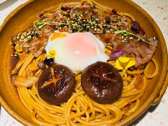 寿喜烧牛肩肉烩意面配温泉蛋-BE BRIGHT KITCHEN(正佳广场店)