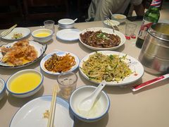-老码头黑皮肘子锅包肉(赣水路店)