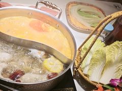 -椰子湾·海南火锅·糟粕醋·椰子鸡(正大广场店)