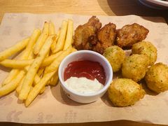 -菲滋意式餐厅(金华银泰城店)