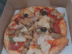 -必胜客(宝杨路宅急送店)