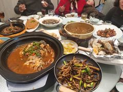 -新天明砂锅鱼头煲