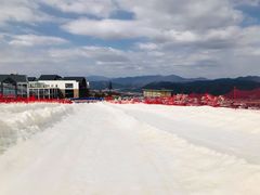 -鳌山滑雪度假区