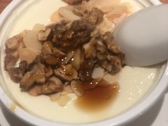 核桃杏仁双皮奶-满记甜品(南京虹悦城三店)