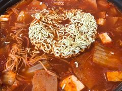 辛拉面-HONGA HONGA雄家(曹路店)