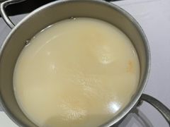 -红鼎豆捞·非遗鲍皇汤火锅(宝丰路店)