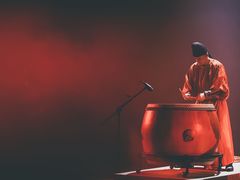 -交通银行前滩31演艺中心