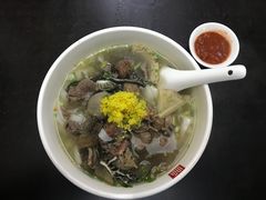 -潮镇老尾牛杂(环城西路店)