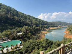 -孔雀湖生态旅游区