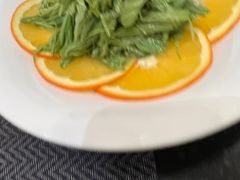 凉拌松针-飞天大厦清真餐厅