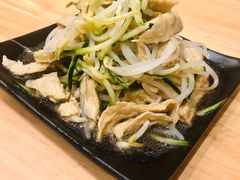 豆芽手撕面筋-北往西·西安油泼面(万德庄店)
