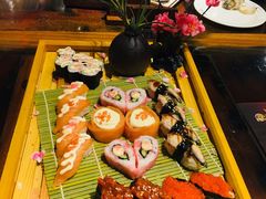 -四海一家自助餐(益田假日广场店)