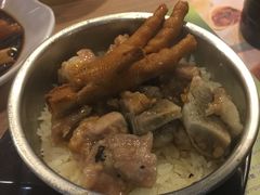 排骨凤爪双拼煲仔饭-添好运点心专门店(中环IFC店)