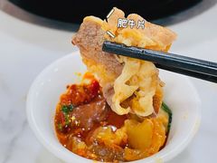 -欢乐牛香(东海二路店)