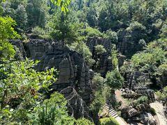 -梭布垭石林景区