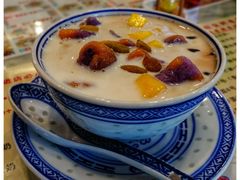芋圆一号-广信牛奶甜品世家(台东店)