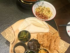 -丁里羊肉小镇(天鹅湖总店)