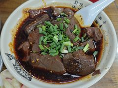-杨三娘跷脚牛肉(羊子山西路店)