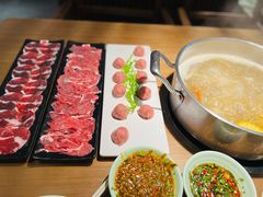 吊龙-掂档潮汕牛肉火锅(沈阳万象城店)