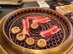 -極屋鮨牛 · 烧肉酒场(时代C馆店)