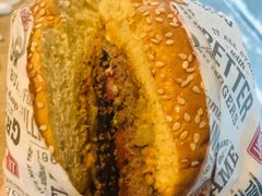-The Habit Burger Grill 哈比特汉堡(复兴soho店)