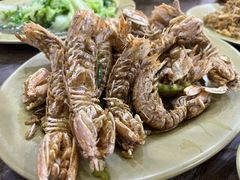 椒盐濑尿虾-贞姨美食·老字号海鲜大排档