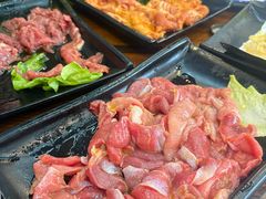 -韩风烤牛肉冷面店