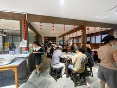 -荣家小吃(紫阳街店)