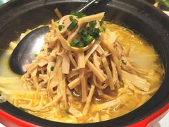 -梦都海鲜酒家(万达广场江桥店)